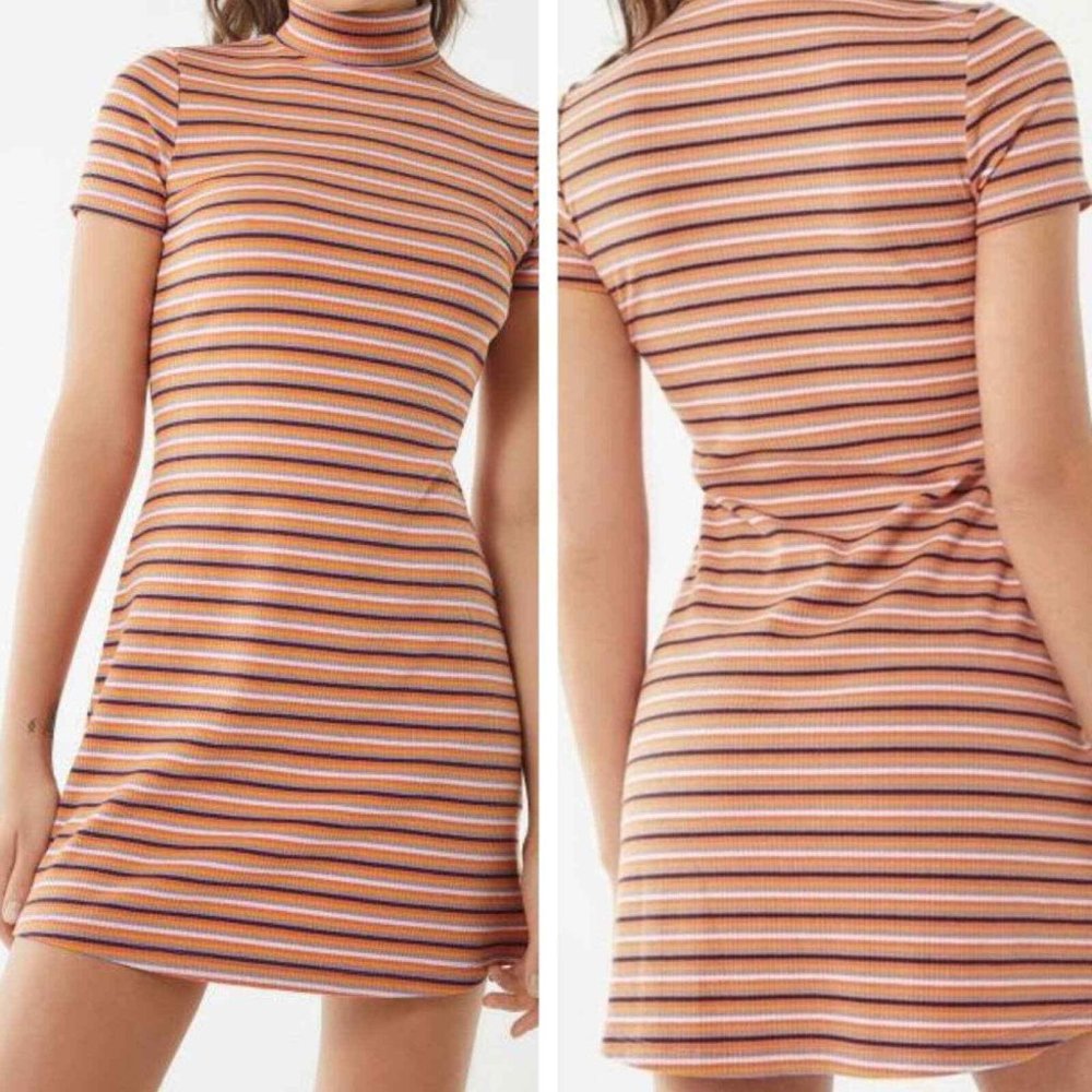 Urban Outfitters Striped Turtleneck Short Sleeve Mini Dress Size Small
